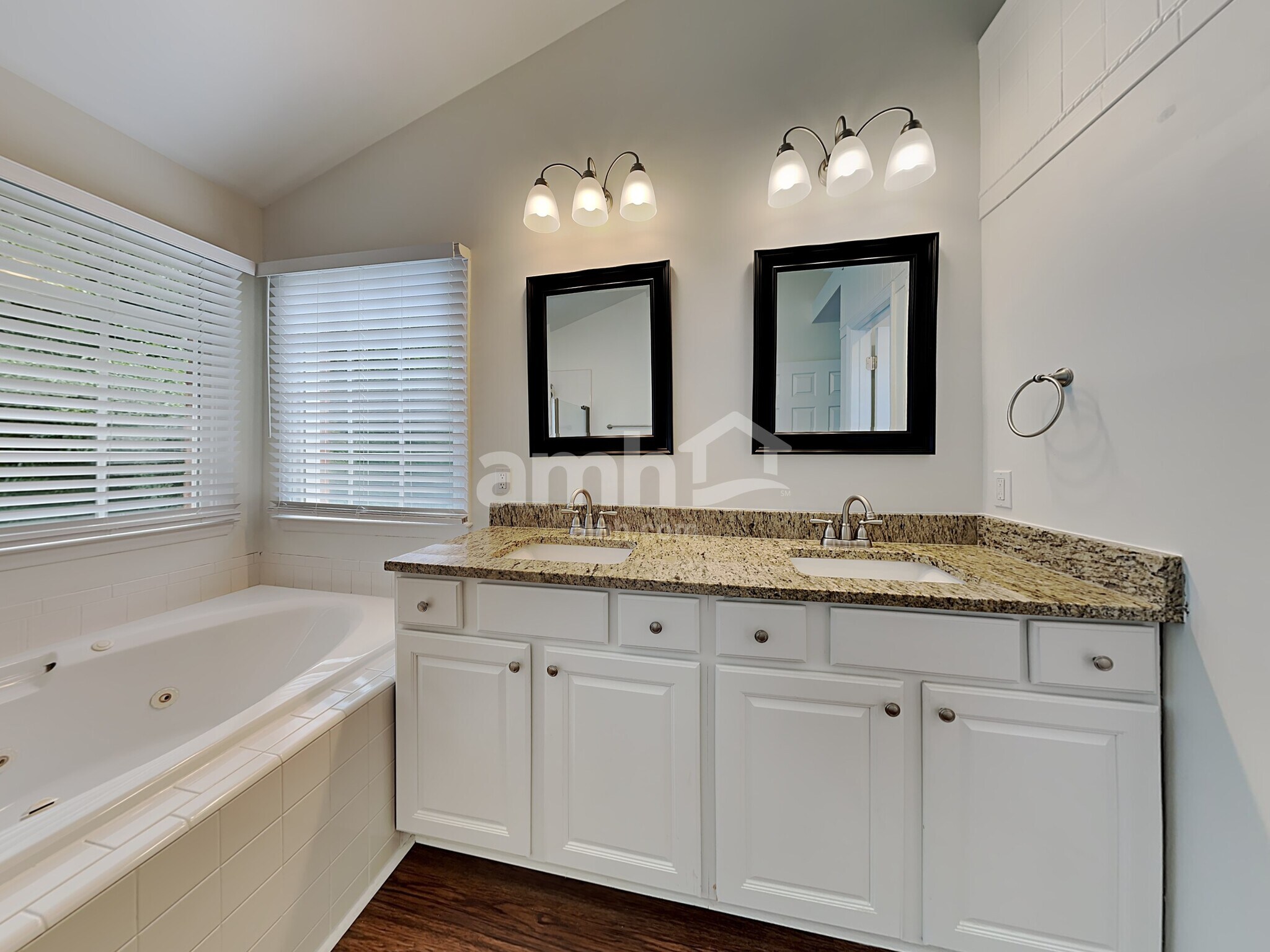 Building Photo - 2875 Gray Moss Dr