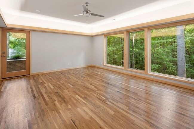 Building Photo - Modern Mountain Oasis