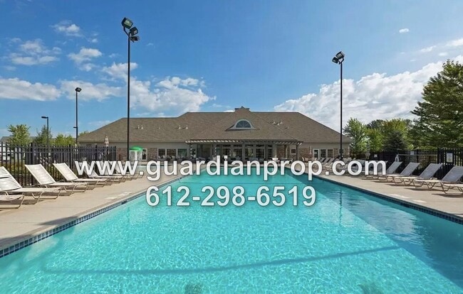 Building Photo - 15435 Foster Dr N