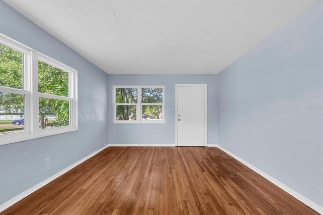 Building Photo - 1101 28th St N