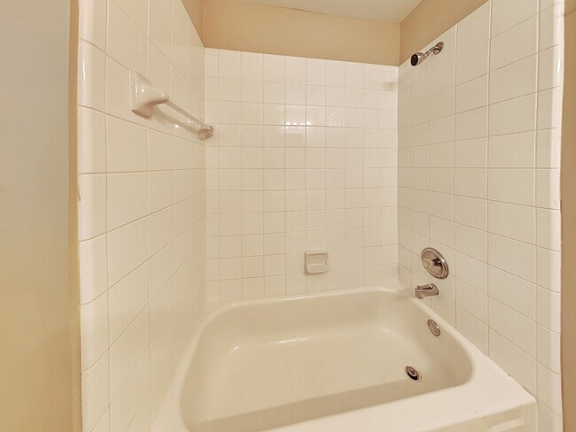 Building Photo - 10602 Glenleigh Dr