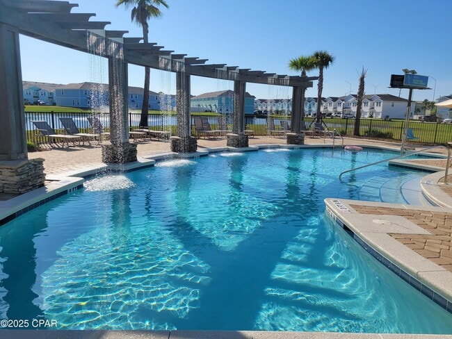 Building Photo - 1874 Pointe Dr