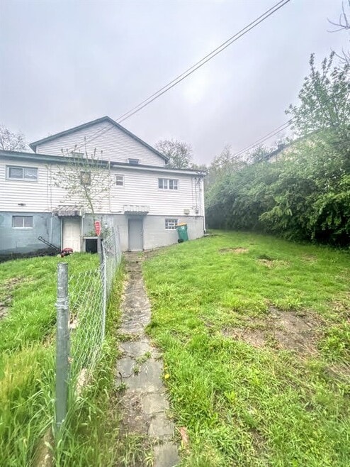 Building Photo - 71 Orchard Dr