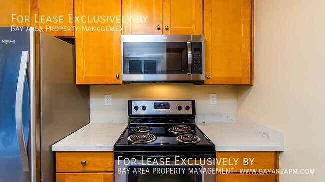 Building Photo - 129 Lorton Ave