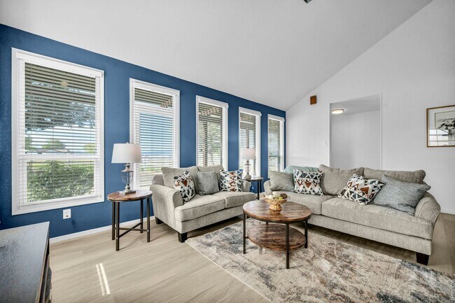 Building Photo - FULLY FURNISHED HOME in a PEACEFUL RANCH-STYLE SETTING with MOUNTAIN VIEWS & MODERN UPGRADES IN S...