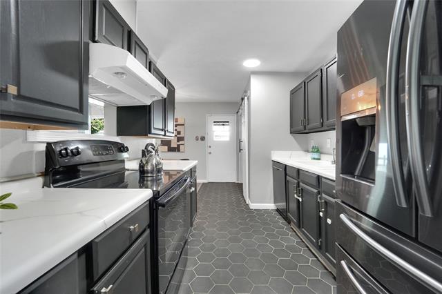 Building Photo - 225 Rockcrest Dr