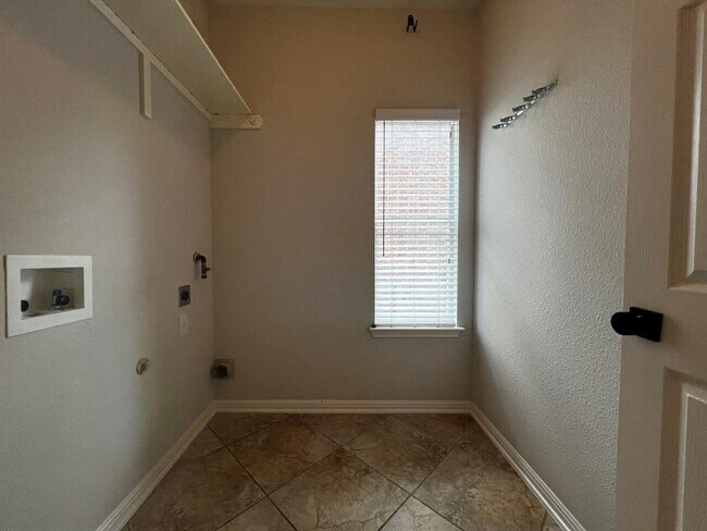 Building Photo - 12513 Palfrey Dr