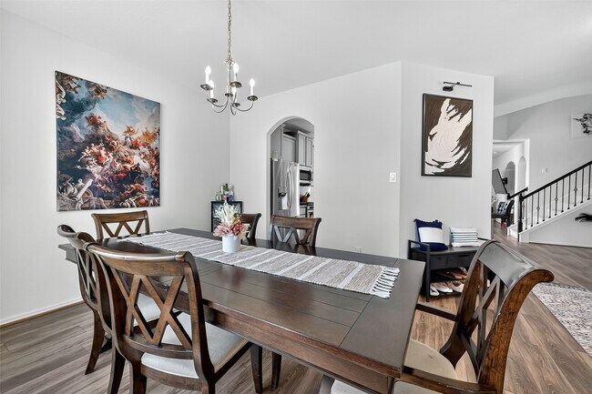 Building Photo - 1601 Darwin Cedar Dr