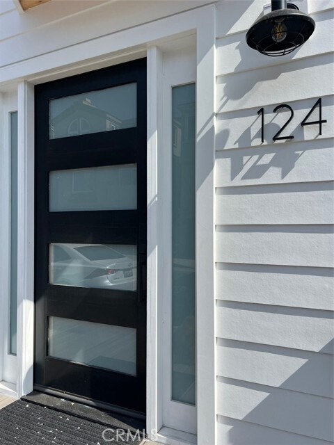 Building Photo - 124 Lyndon St