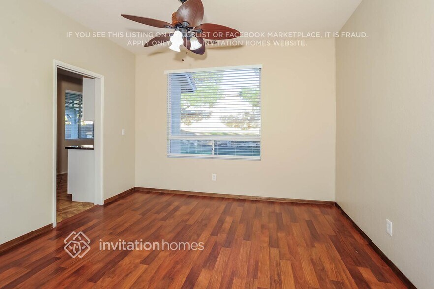 Building Photo - 39926 Milan Dr