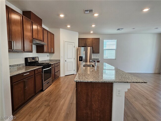 Building Photo - 7700 Mojave Wind Ave