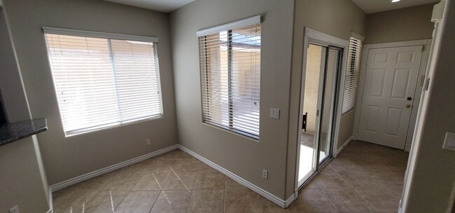 Building Photo - Beautiful Home in Summerlin
