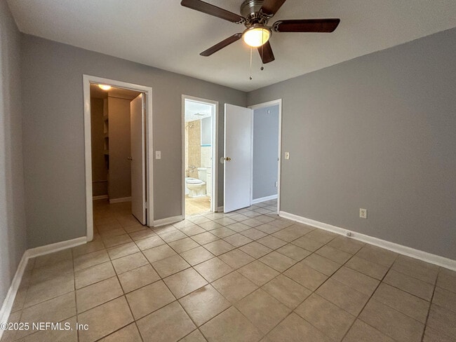 Building Photo - 1122 Woodruff Ave