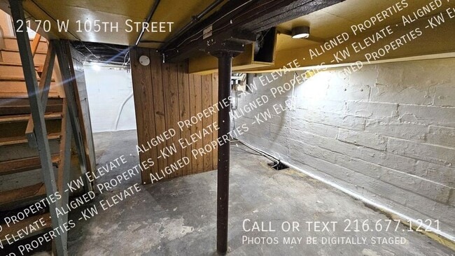 Building Photo - 2170 W 105th St