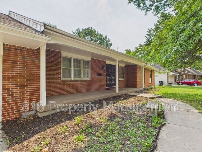 Building Photo - 3233 Shady Bend Dr
