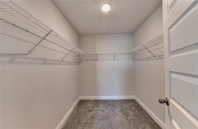 Building Photo - 3855 Brookburn Pk