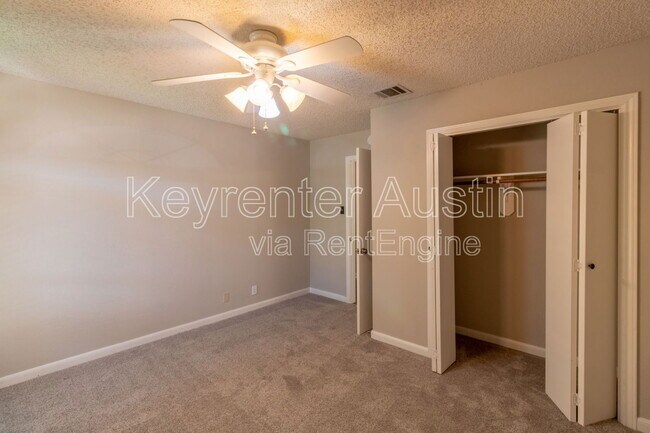 Building Photo - 5839 Secrest Dr