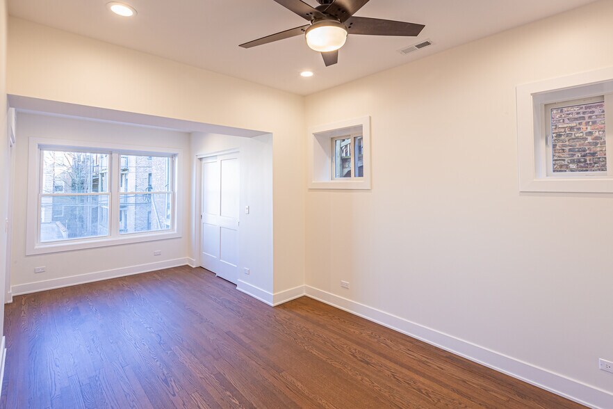 Master Bedroom - 6527 N Newgard Ave