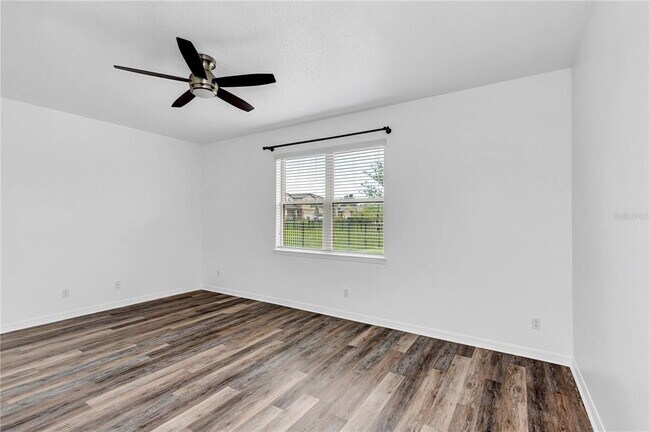 Building Photo - 2759 Mead Ave