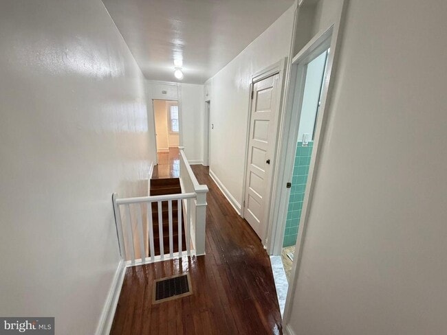 Building Photo - 1535 Willow St