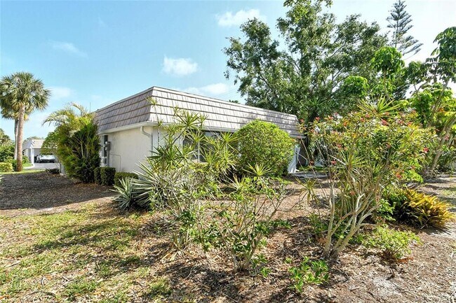 Building Photo - 2332 Canalbluff Pl