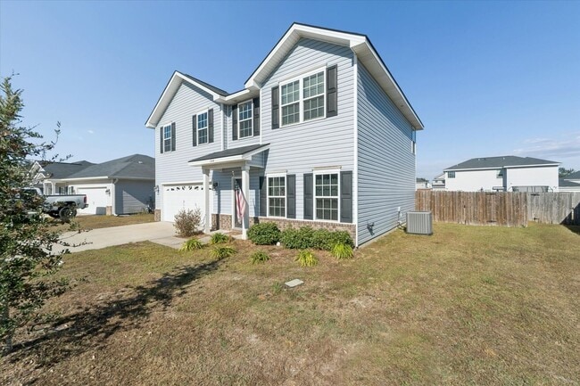 Building Photo - MOVE-IN READY! (Pet Friendly)