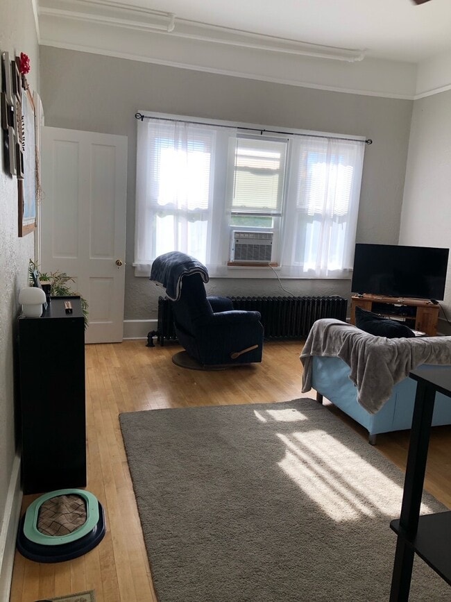 Building Photo - 2460 S Delaware Ave