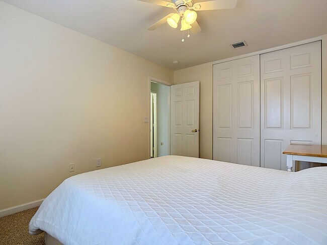 Building Photo - Beautiful Home for Rent in Royal Palm Beach!