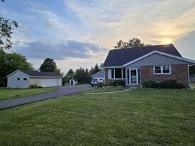 Building Photo - 849 County Road K