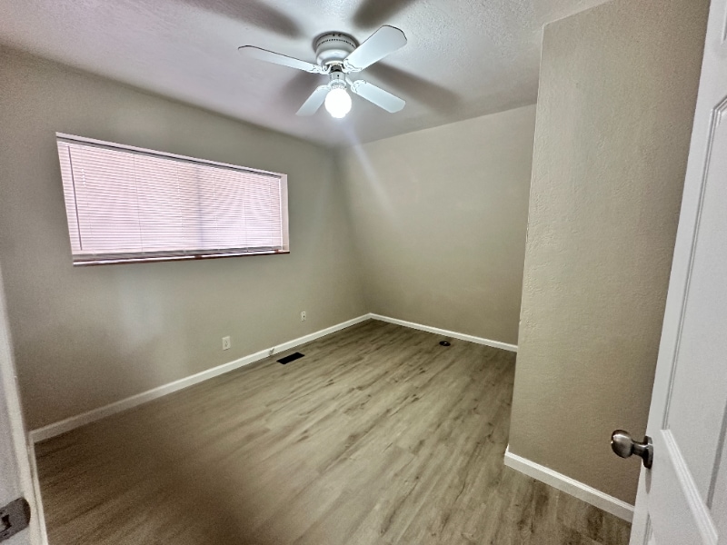 Building Photo - 3380 Timber Dr