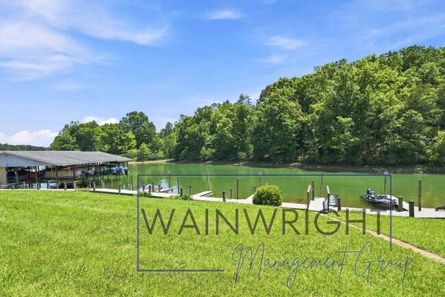 Building Photo - Lake Access Home Wirtz, VA