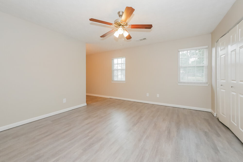 Building Photo - 10838 Starling Trail