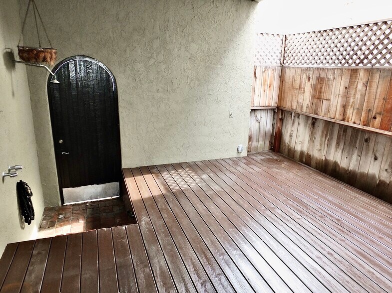 Building Photo - 50 Pomona Ave