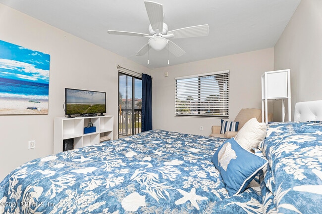 Building Photo - 4250 A1A S