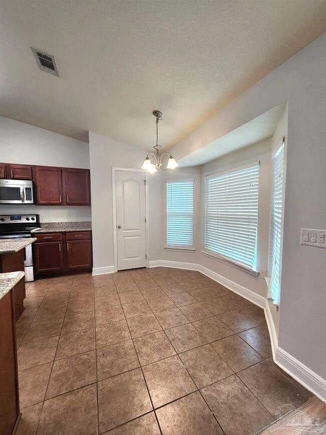 Building Photo - 5538 Buckwheat Way