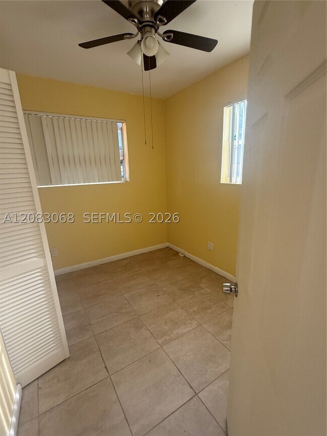 Building Photo - 14 NW 169th St