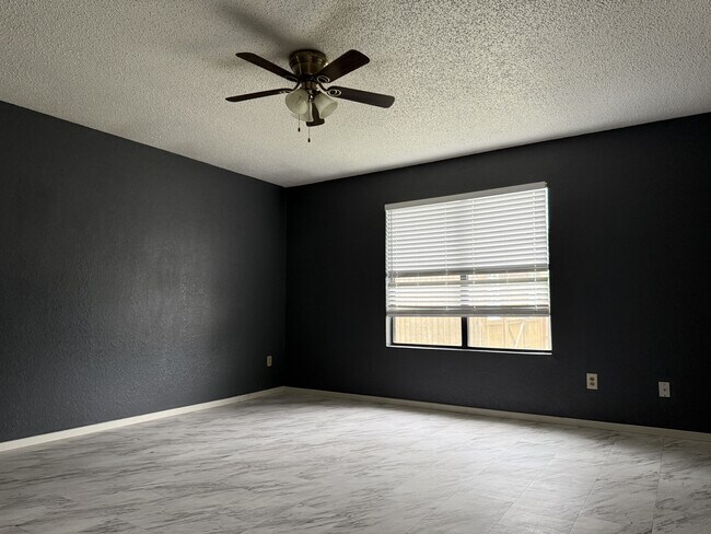 Building Photo - 2506 Boyd Ave