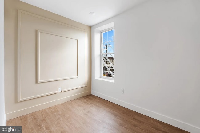 Building Photo - 900 N 41st St