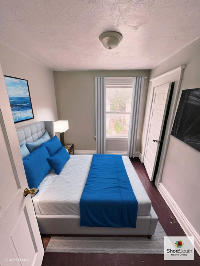 Building Photo - Recently updated 3 bed 1 bath Single Famil...