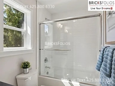 Building Photo - Make It Yours: Brand New Spacious Living i...