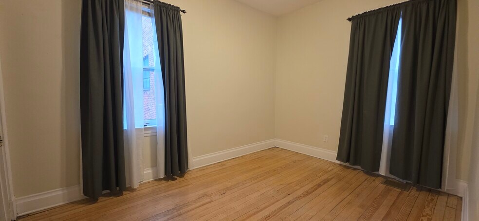 Building Photo - 3711 Morris Pl