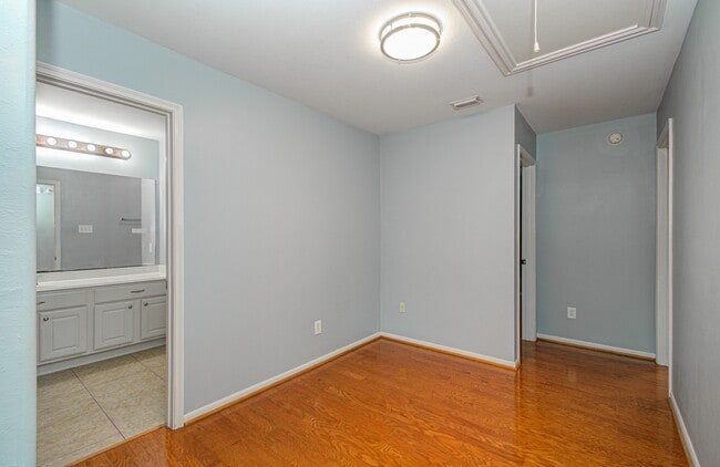 Building Photo - 6307 S Wintersage Ln