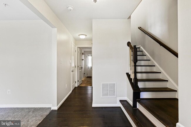 Building Photo - 7610 Golden Slumber Ln