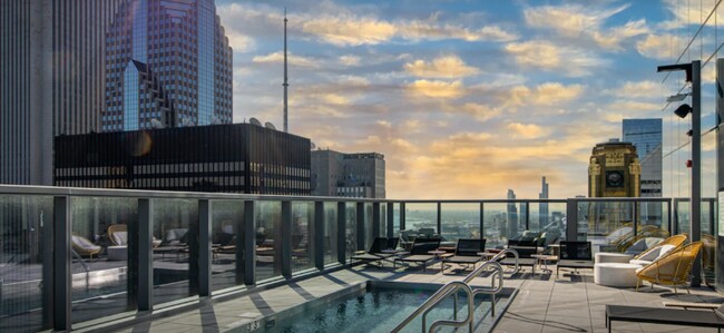 Building Photo - 70 E Wacker Pl