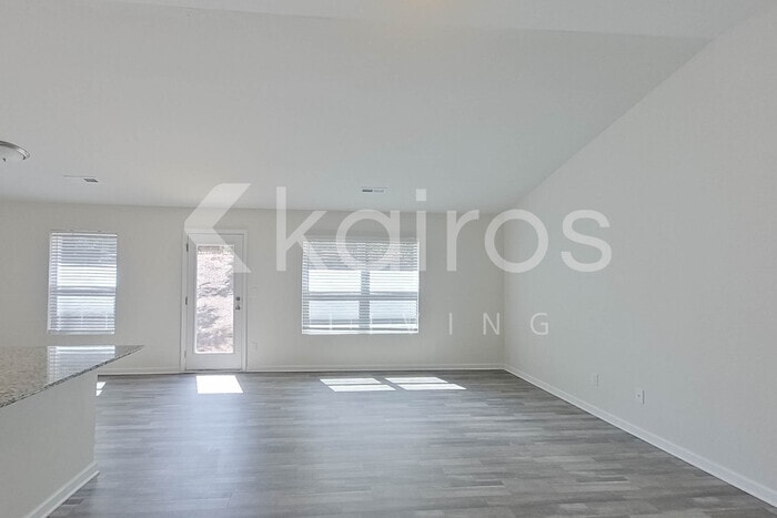 Building Photo - 1151 Silvertrace Dr