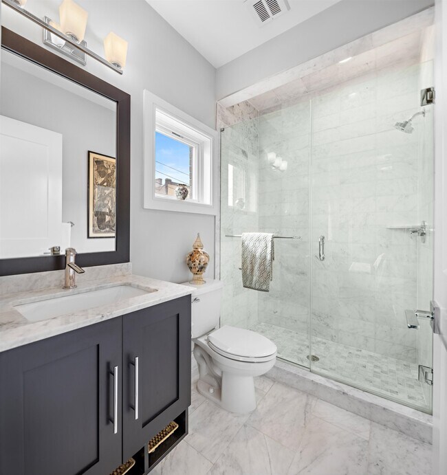 Building Photo - 801 Palisade Ave