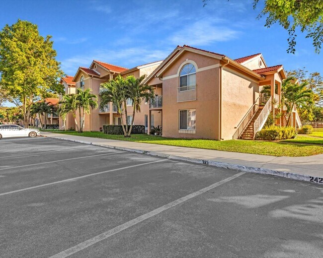 Building Photo - 15770 SW 106th Terrace