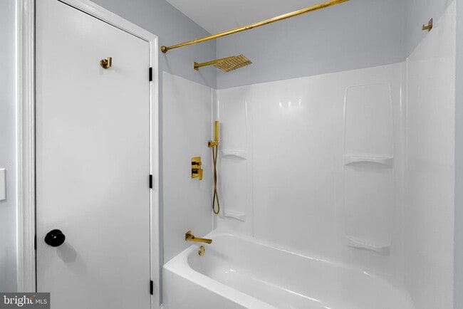 Building Photo - 2301 Herkimer St