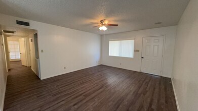 Building Photo - 12643 N 113th Ave