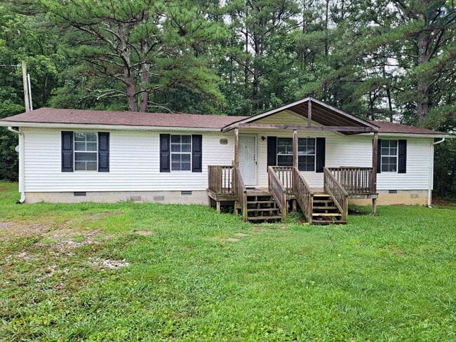 Building Photo - 2205 Elmore Town Rd